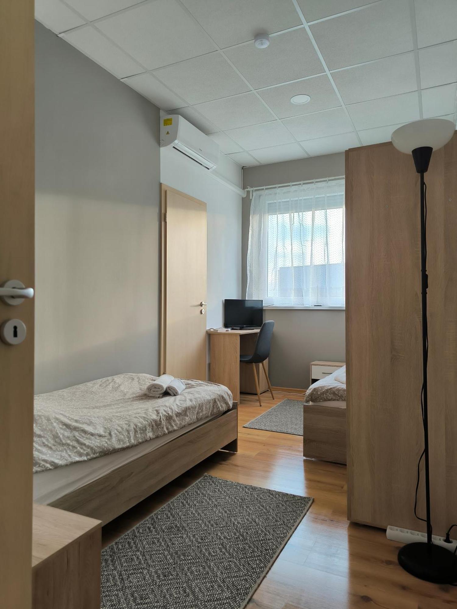 Szilas Park Motel Nagytarcsa Bagian luar foto