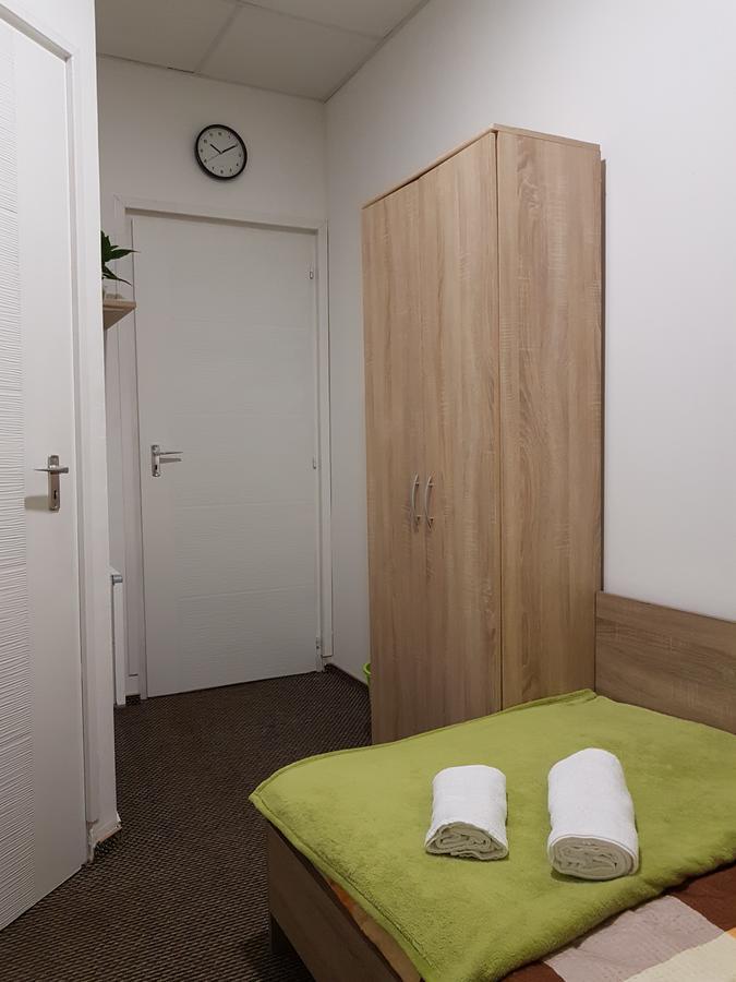Szilas Park Motel Nagytarcsa Bagian luar foto
